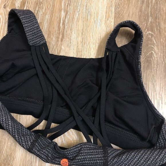 VMMA Fitness Sports Bra Black cross back size S/M - Picture 5 of 7